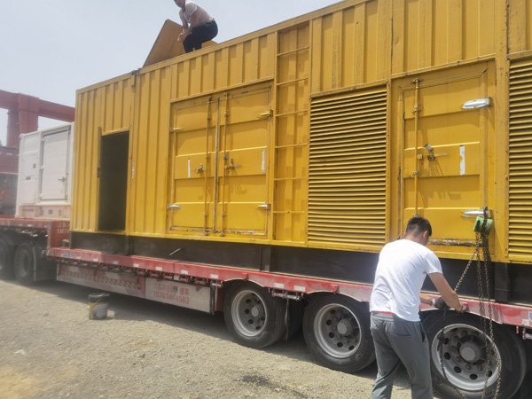 晋源除了负载情况和发动机维护，还有哪些因素会影响 200kw 柴油发电机的油耗？