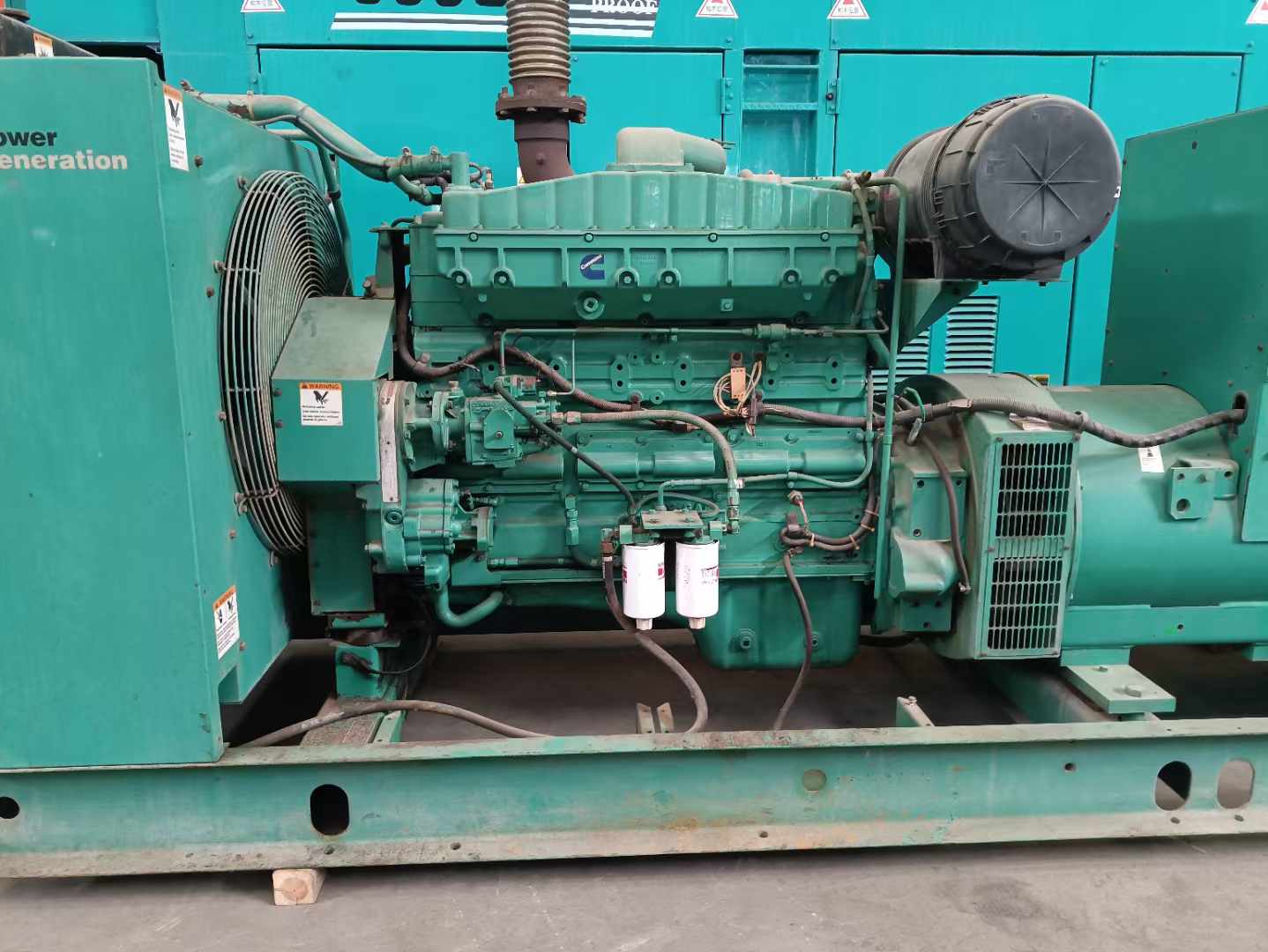晋源过载会对 600kW 柴油发电机组造成哪些损害？