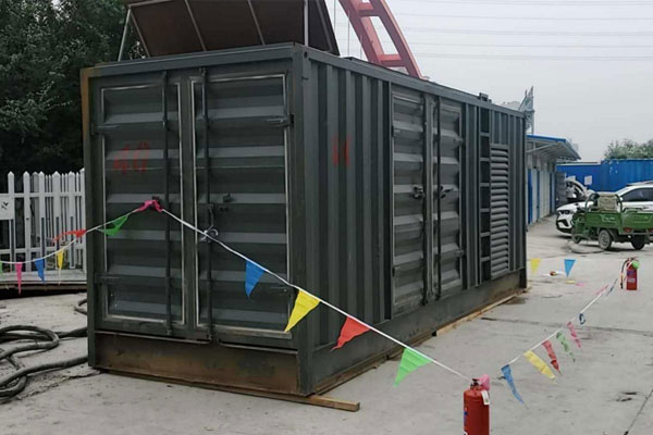 晋源发电机租赁空气滤清器多久更换一次？