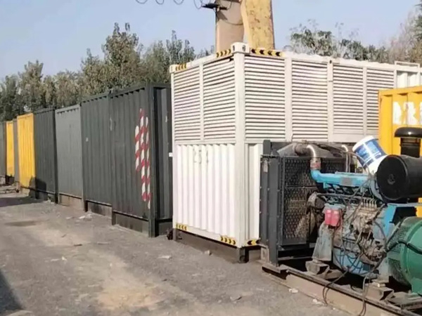 晋源200KW柴油发电机机组每小时油耗是多少？