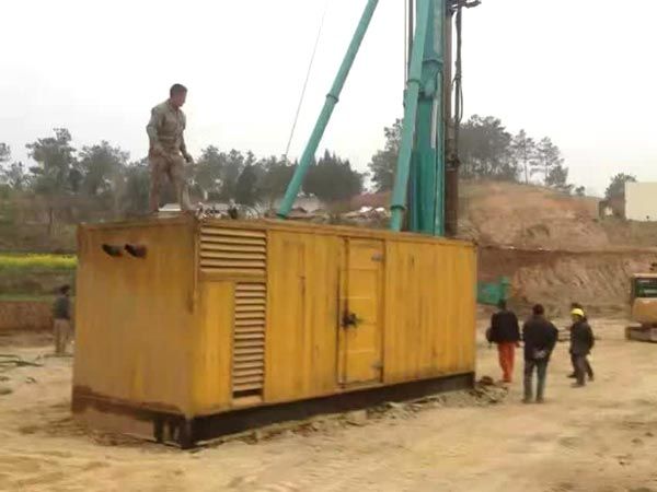 晋源如何判断水冷式机油散热器密封件是否需要更换？